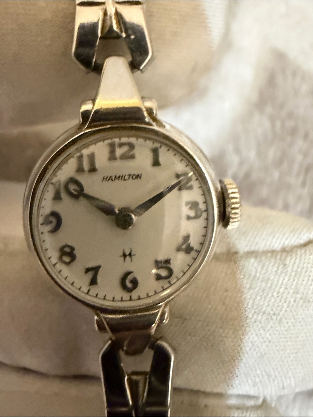 Vintage Hamilton Ladies Mechanical Watch – 10K Gold Filled Round Art Deco Case